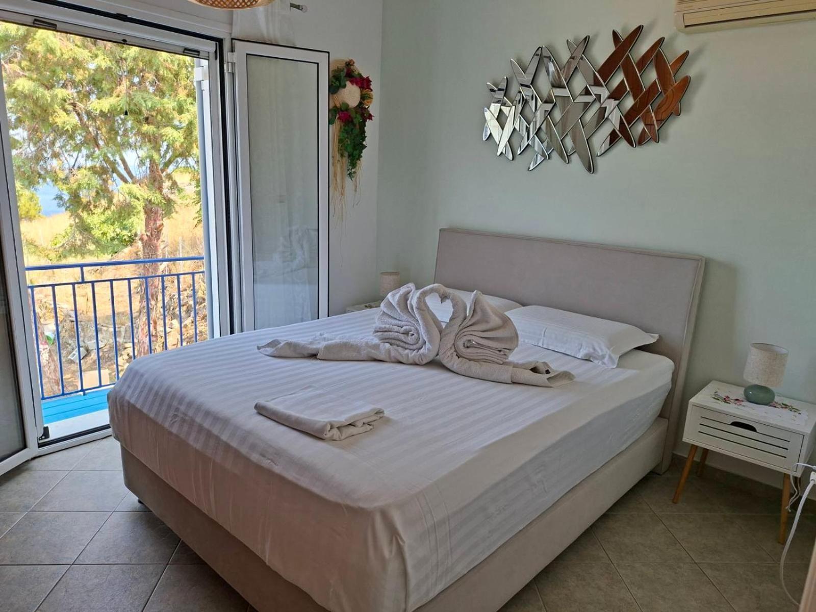 הוילה Poros Town Sunrise View House מראה חיצוני תמונה